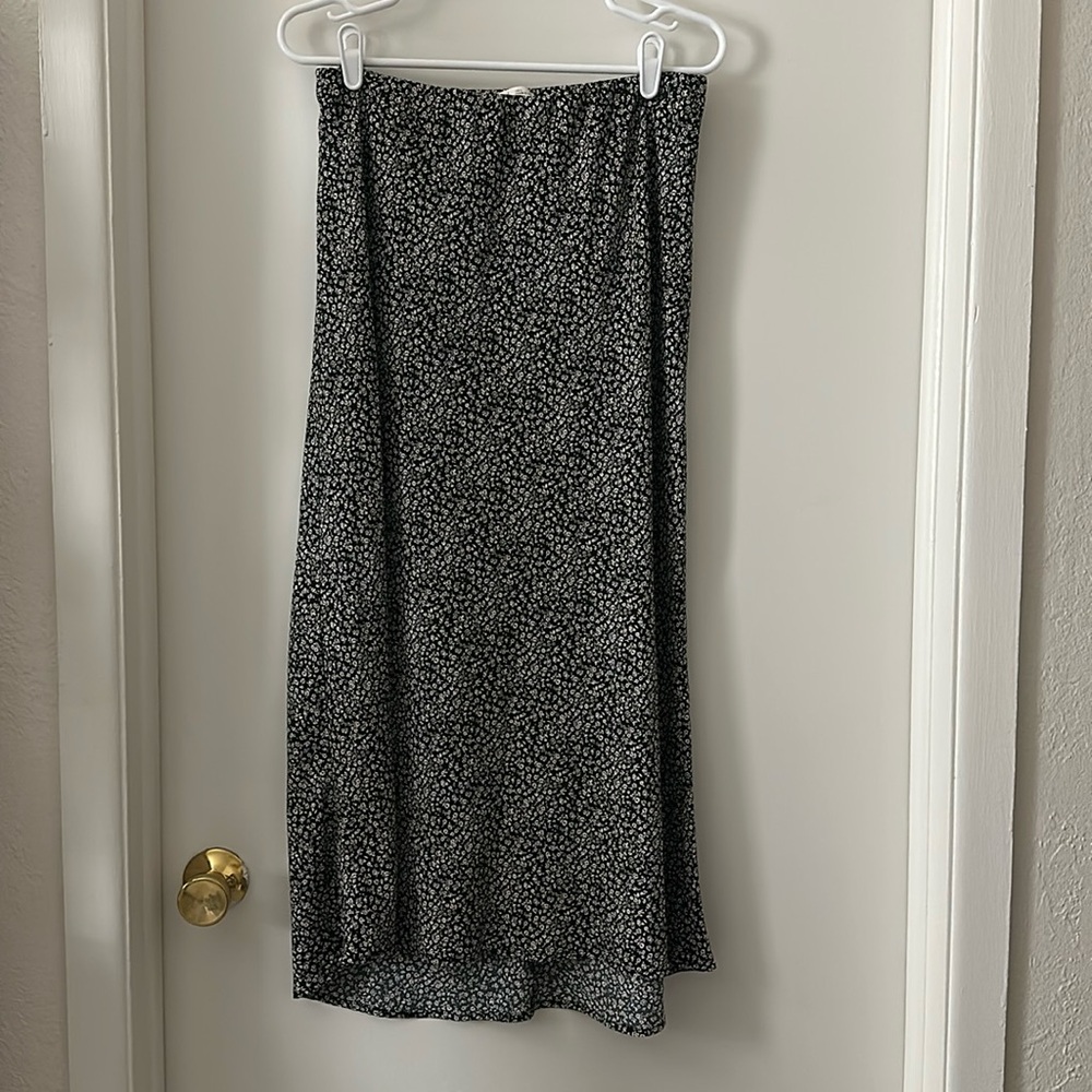 Black and white floral skirt